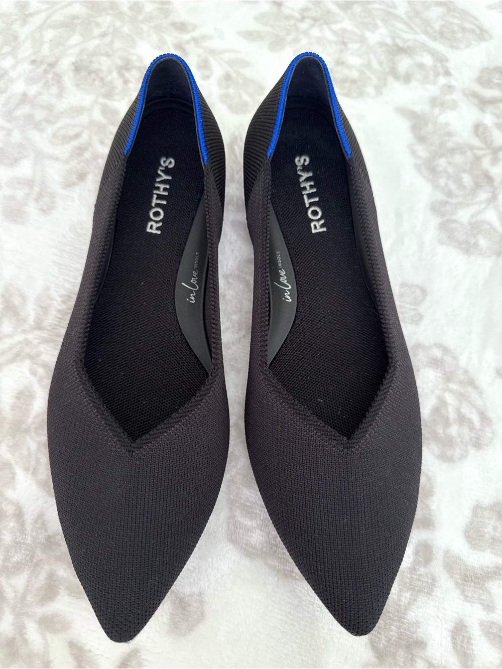 EUC Rothy's The Point Washable Pointed Toe Ballerina Flats